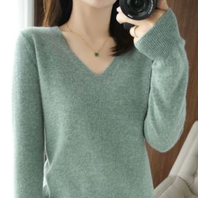 쿠나브이넥니트_P356376918