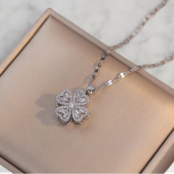 [옷자락] 여성 꽃모양 볼드 큐빅 패션 플라워 목걸이