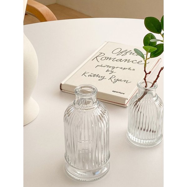 줄무늬 유리 화병