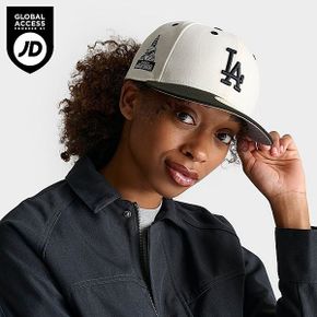 LA 다저스 MLB 59FIFTY 핏 햇 모자 - Chrome/블랙 검- 70800710 100