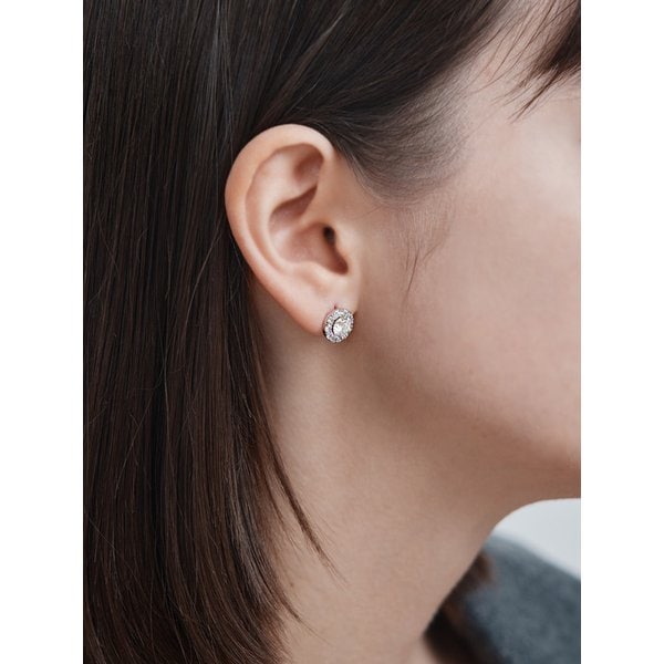 18K GF 모이사나이트 클래식 귀걸이 GI8KPEE081