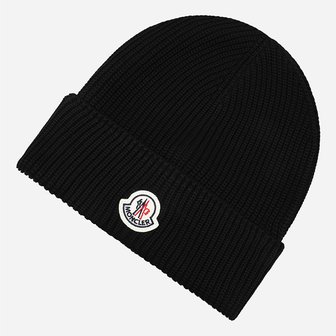 몽클레르 [시흥점] [몽클레어]6S 3B00022 M1367 999 클래식 로고 패치 비니 블랙