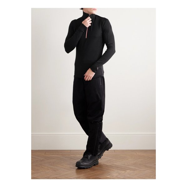 몽클레어 폴라텍® 하프집업 스키 베이스 레이어 블랙 1647597355587907