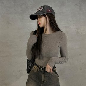 / 뽀송 앙고라 슬림핏 라운드넥 기본티