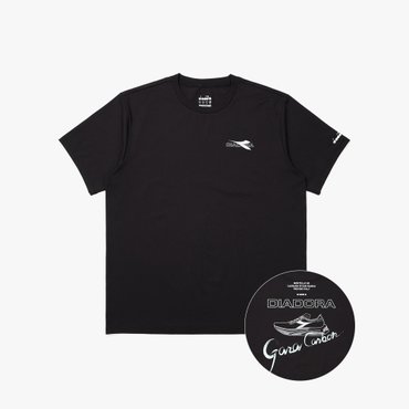 디아도라 [공식스토어] 가라카본 그래픽 반팔 티셔츠 BLACK