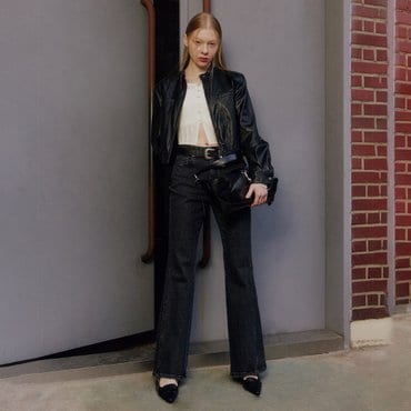 레이브 Boots Cut Denim Pants in Black VJ3AL381-10