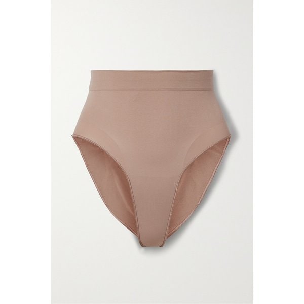 스킴스 심리스 스컬프트 미드 웨이스트 브리프 시에나 베이지 1647597314143243