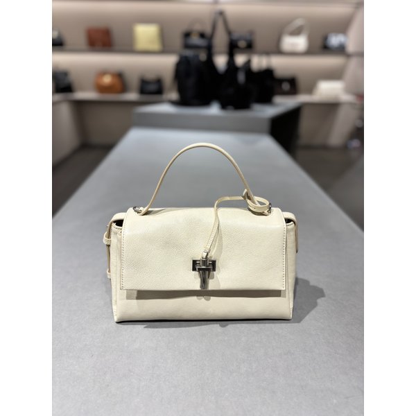 [파주점] 페르미어 토트 27 (Fermoir Tote) RCBTX25154IVD