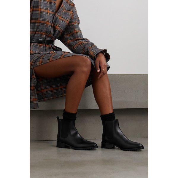 Chelata 30 Leather Chelsea Boots 블랙