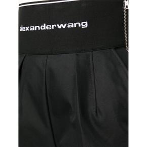 알렉산더 왕 Shorts 1WC1224450001 블랙