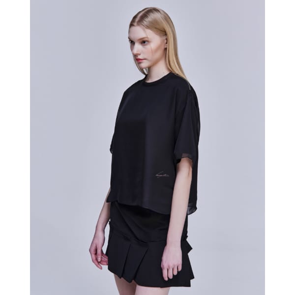 [파주점] [송지오우먼]송지오 컬렉션 베일드 오키드 엠브로이드 티셔츠 블랙 WH3TS705BK