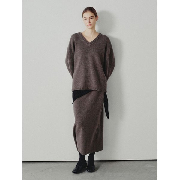 카렌 메리노울 브이넥 오버사이즈 스웨터 브라운