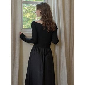 SR_Two way off-shoulder black dress