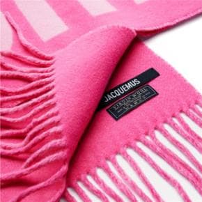 Lecharpe Jacquemus Scarf (Multi Pink)