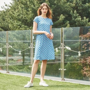 립밤 바이립밤 크레오라 디프리 아트웍  패턴 미디  원피스 LDM50DB01