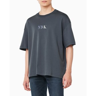 Calvin Klein Jeans 남성 NYCK 그래픽 반팔 티셔츠(4RAB805)