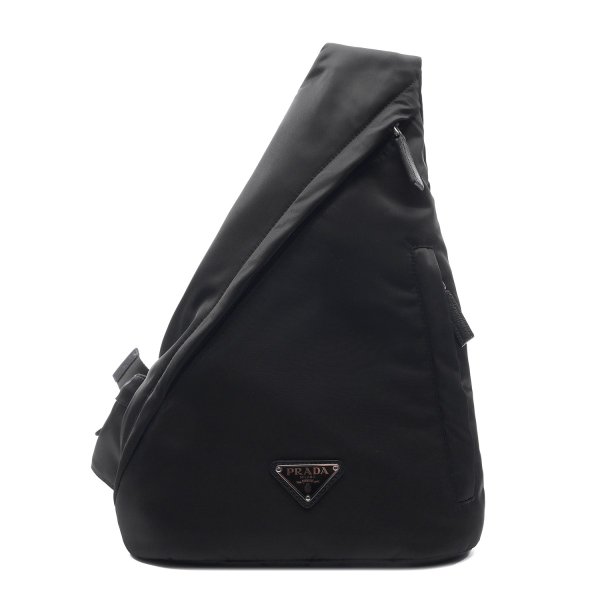 [부산점] [프라다] 26SS 남성 리나일론 삼각로고 슬링백 (2VZ092 2DMG F0002 V OMO 26S)