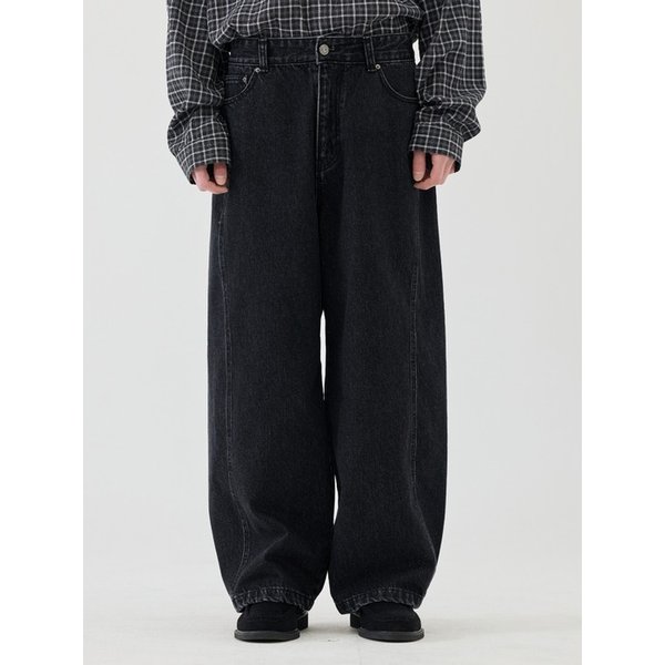Vintage Washed Curved Denim - Black