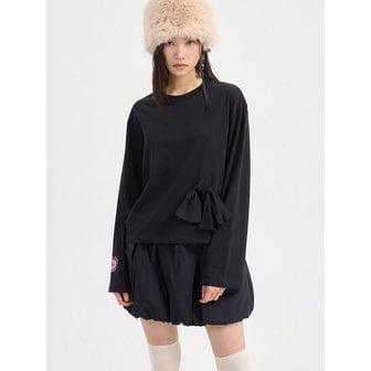 럭키슈에뜨 Ribbon Point Standard Fit Long Sleeve T-shirt (black) LFTAW25330BKX