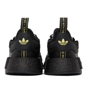 블랙 NMD R1 스니커즈 ID4713 CORE BLACK /CARBON/P