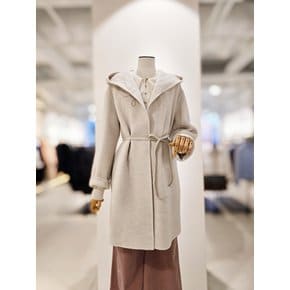 [파주점] [더아이잗컬렉션]헤링본 울 후드 코트 CPBA0CT451