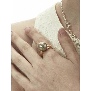 IC PEARL RING_GOLD