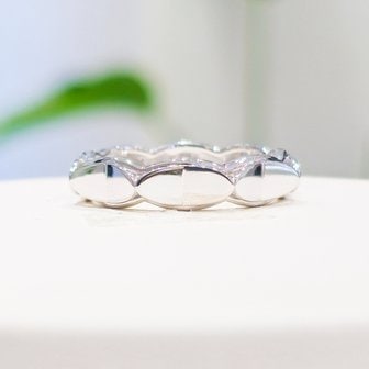 골든듀 [부산점] 스카이라인 화이트골드 반지 282300003