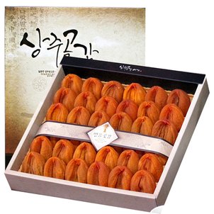 상주곶감대가 상주곶감 선물용 건시 1.5kg(35-42과) (지함박스+보자기동봉)/ 24년 가을 수확 햇곶감