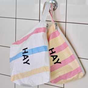 [이노메싸] Candy Stripe Wash Bag S  레드 앤 옐로우 (AC511-A601-AL45)