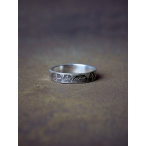 SILVER HALLMARKS RING
