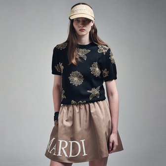 Mardi Mercredi Actif [마르디메크르디악티프]ALL OVER FLOWERS KNIT TOP HALF SLEEVE_BLACK BEIGE/AFK41KSS003BKBE