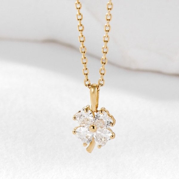 [비앤비골드] 14K 행운 하트 큐빅 클로버 펜던트 JAP41880