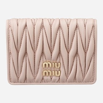 미우미우 [시흥점] 6S 5MC103 AFPP F0236 마테라쎄 나파 카드 지갑 베이지 핑크