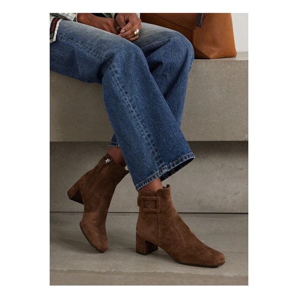 트레 비비에 폴리 버클 스웨이드 앵클 부츠 45mm 초콜릿 1647597344991754