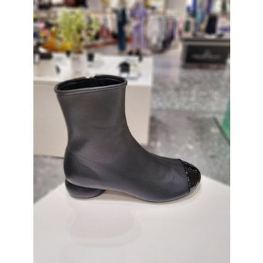 슈콤마보니 [제주점] Round toe ankle boots(black)DG3CW23521BLK