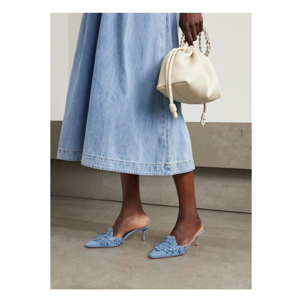 하네스 아플리케 스웨이드 뮬 50mm 라이트 블루 1647597360419528