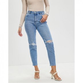 4655002 Wrangler Drew Mom Jeans - Aura Blue