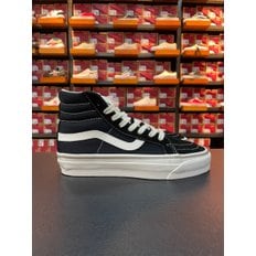 [파주점] (남여공용) 스케이트 하이 리이슈 38 (Sk8-Hi Reissue 38)(Black/Marshmallow)(VN000CTB1KP)