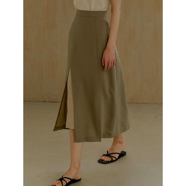 comos 1418 layered slit skirt (Beige)