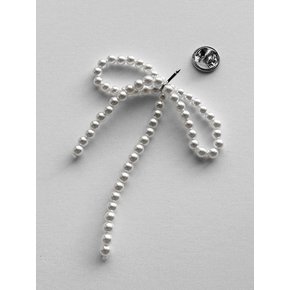 Pearl Bow Pin