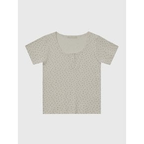 Emily Floral Printed Punching Button Slim T-shirt_LIGHT BEIGE