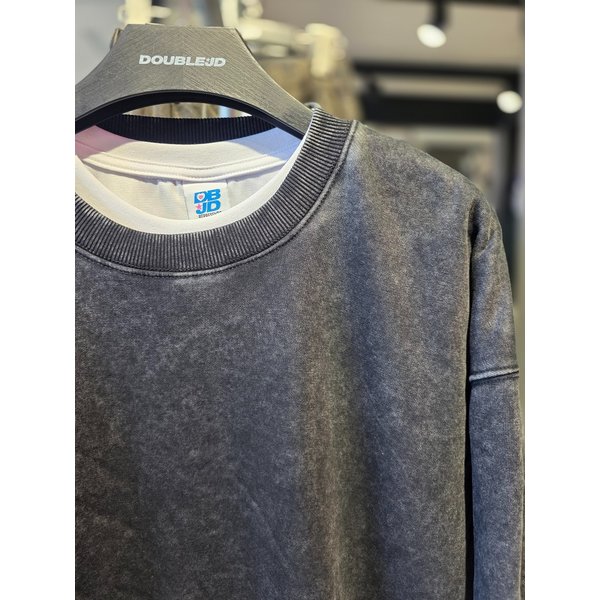 [시흥점] 기모 피그먼트 워싱 오버핏 맨투맨(남여공용)/JGZZ22A20BK