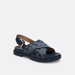 이스퀘어 4474510 Coach Outlet Fraser Sandal In Signature Chambray