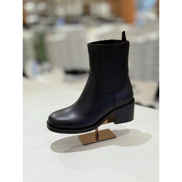[시흥점] (슈콤마보니] 첼시 부츠 (블랙) DG3CW24518BLK