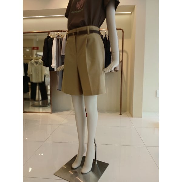 [여주점] 씨씨콜렉트 핀턱벨티드하프팬츠E253msa103