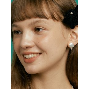 elegant natural pearl earrings