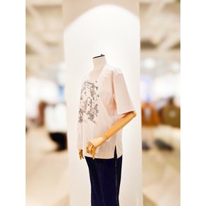 [파주점] [더아이잗컬렉션]루즈핏 코튼 비딩 프린트 티셔츠 .CS4B0TS611