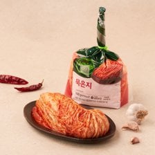 비비고 묵은지 900g