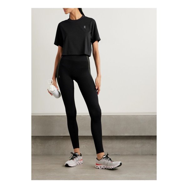 러닝 스튜디오 스트라이프 골지 스트레치  레깅스 블랙 1647597360131973
