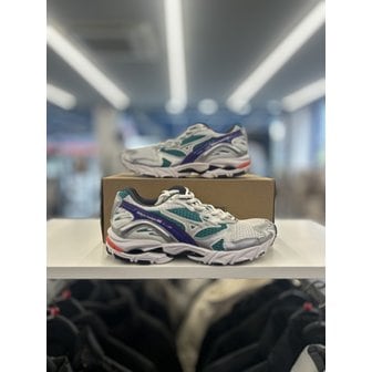 미즈노 [여주점] 남여공용 D1GA210407 스포츠스타일 웨이브라이더 10 WAVE RIDER 10